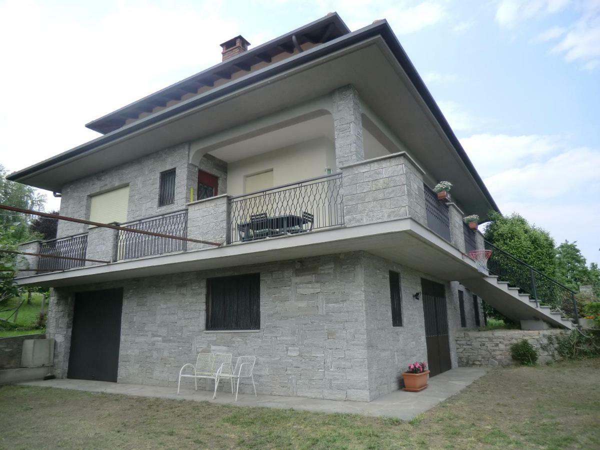 Apartmán Casale Cadeloro Nebbiuno Exteriér fotografie