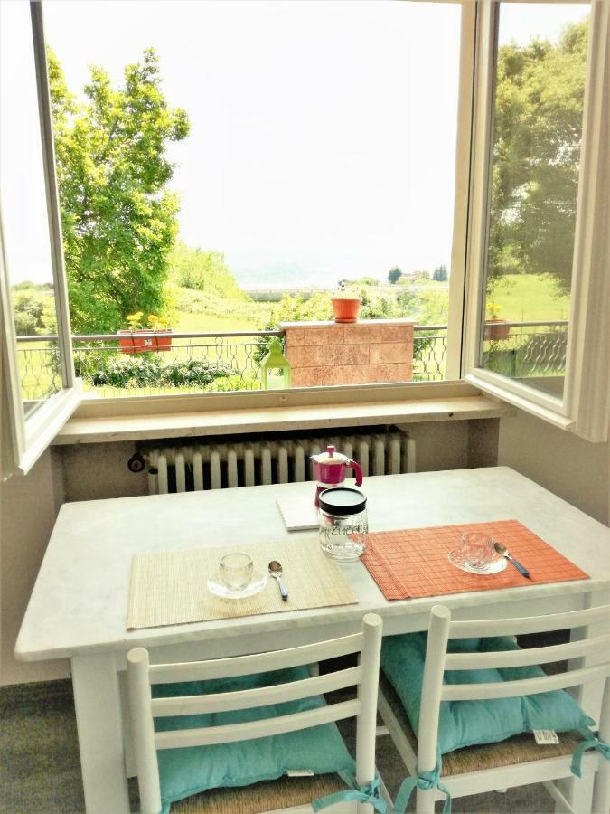 Apartmán Casale Cadeloro Nebbiuno Exteriér fotografie
