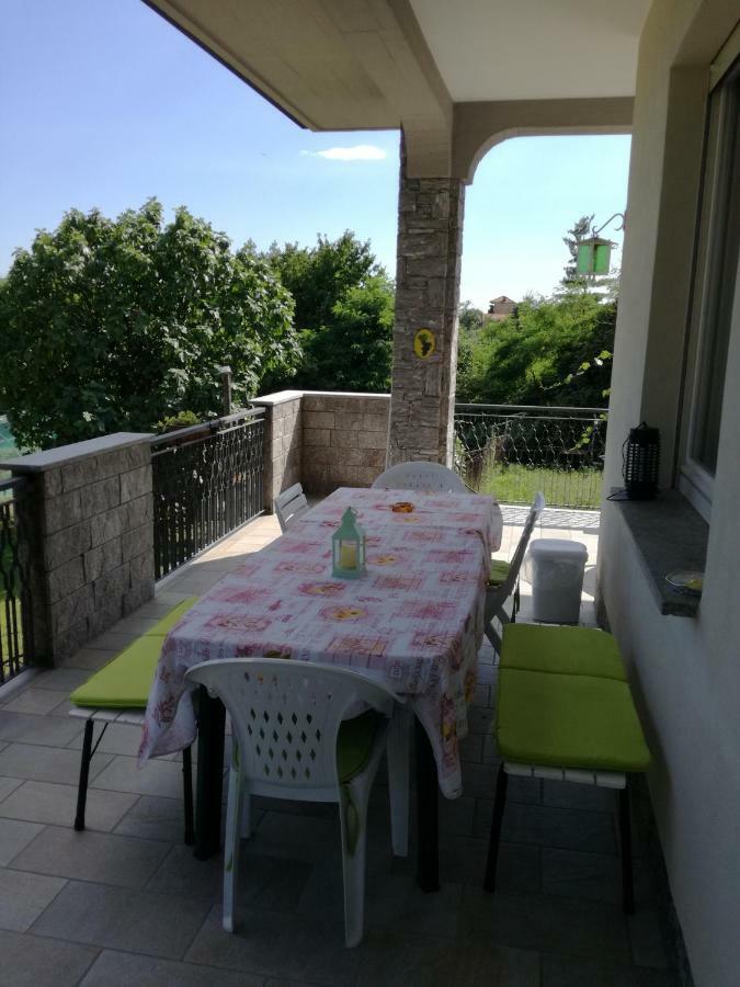 Apartmán Casale Cadeloro Nebbiuno Exteriér fotografie
